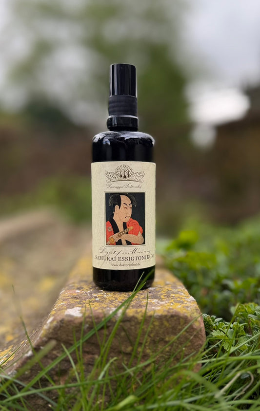 Zerstäuber mit Samurai Essigtonikum